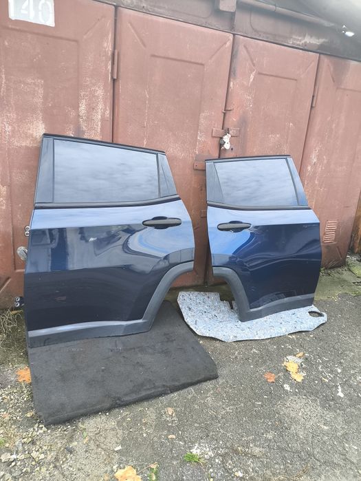 ЧЕТВЕРТЬ передня Jeep COMPASS 2 MP L / R комплектні як на фото