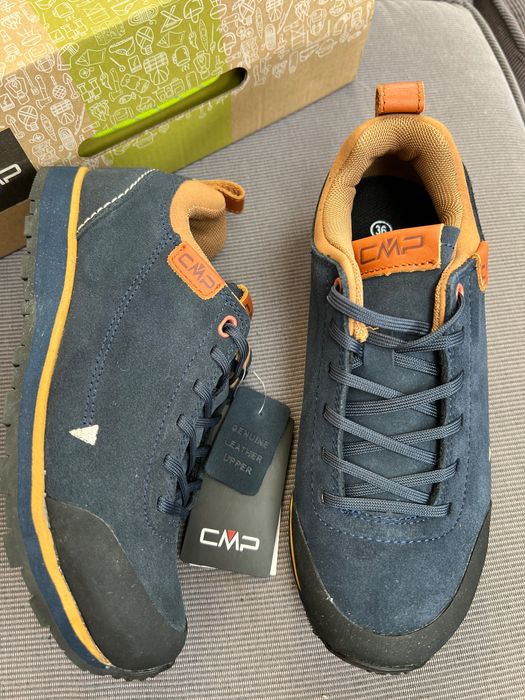 Trekkingi skórzane CMP roz 36/23,5 cm granatowe unisex
