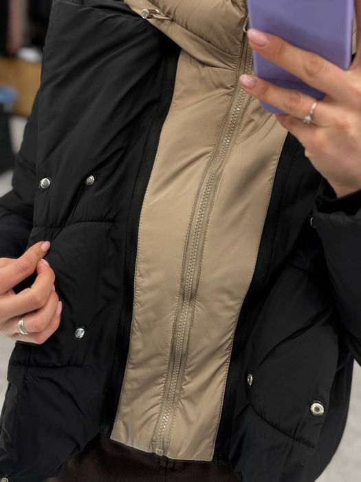 Куртка чорна жіноча