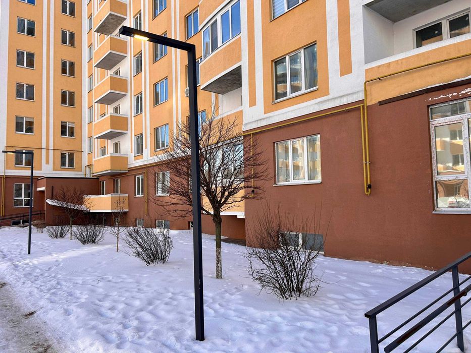 Трикімнатна квартира на першому поверсі, інд.опалення, право власності