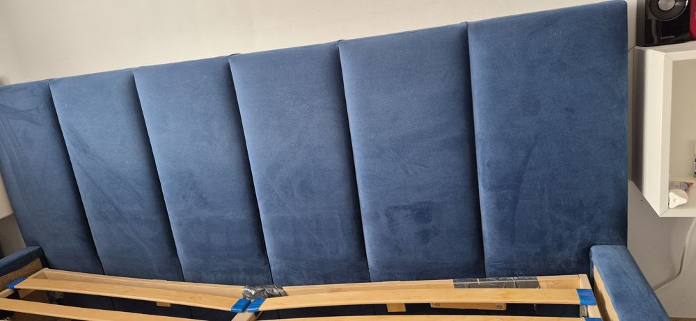 Łóżko 180x200  granatowe