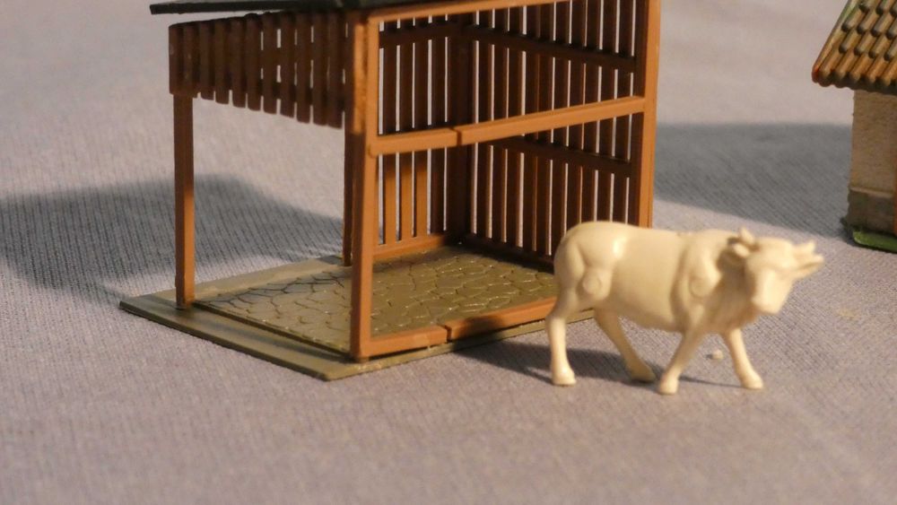 Domki na makietę  ( diorama kolejka Zeuke Piko Trix Marklin )