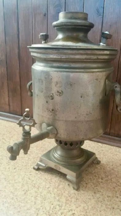 Продам самовар торгівельний дім  бр.Шемаріних