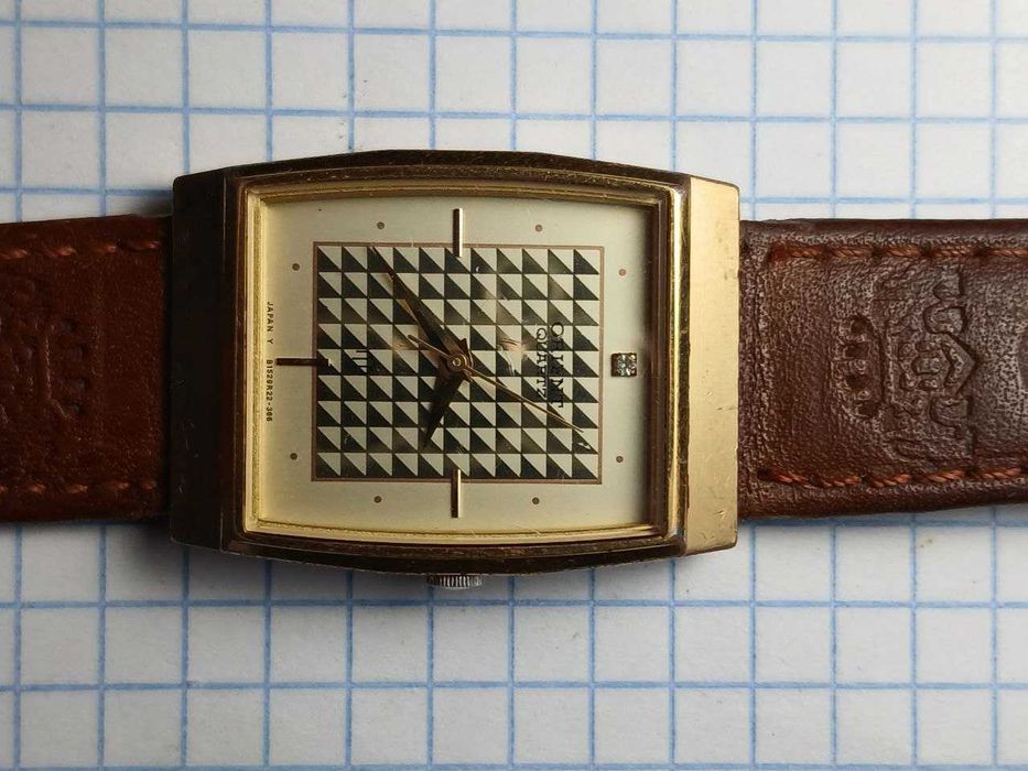 Вінтажний рідкісний японський чоловічий годинник Orient Quartz