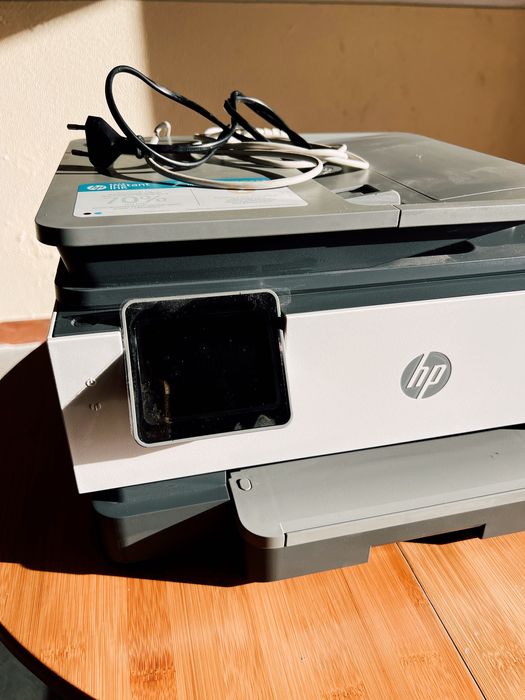 Impressora HP OfficeJet 8012