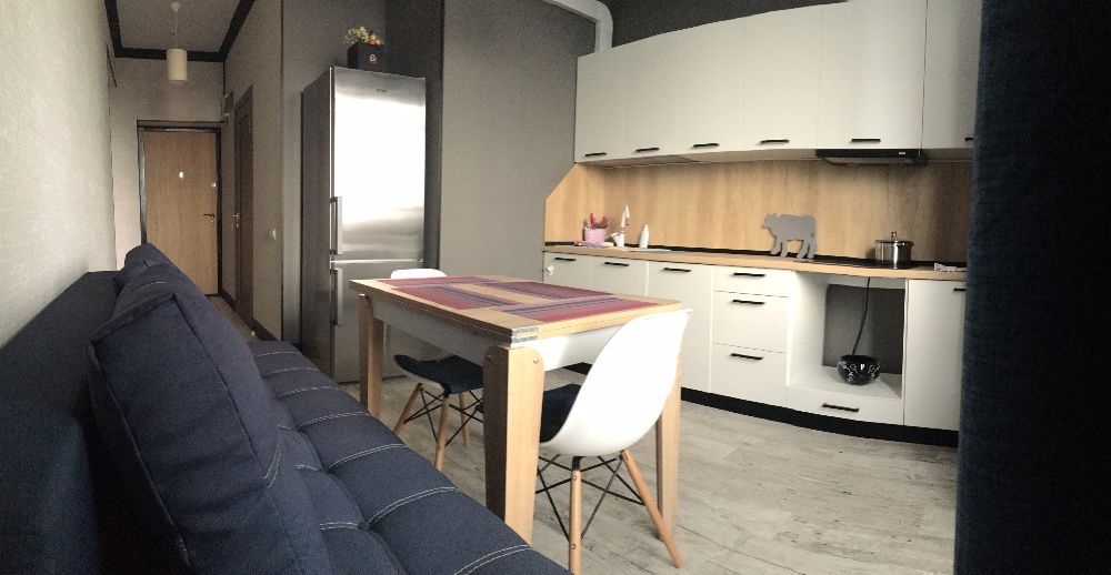 Сдам посуточно однокомнатную квартиру Альтаир 2.