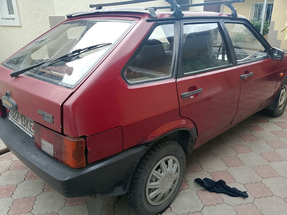 ВАЗ 21093 дев'ятка