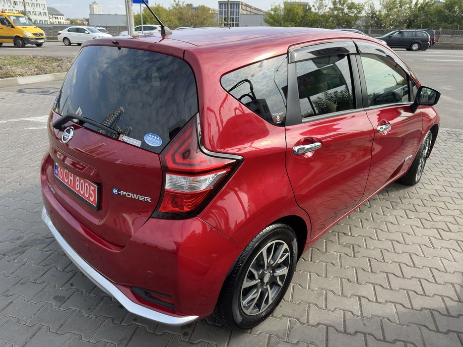 Продам Nissan Note e-power 1.2 гібрид 2016 рік
