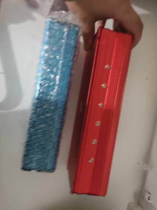 Инвертор 24v - 220v чистый синус 3000w,1200w преобразователь.