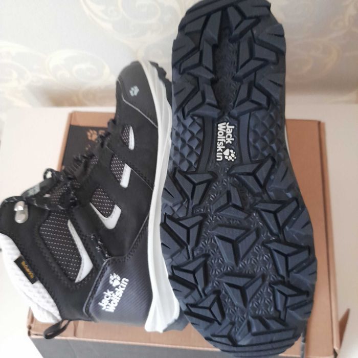Еврообувь Jack Wolfskin р35/23 по факту.