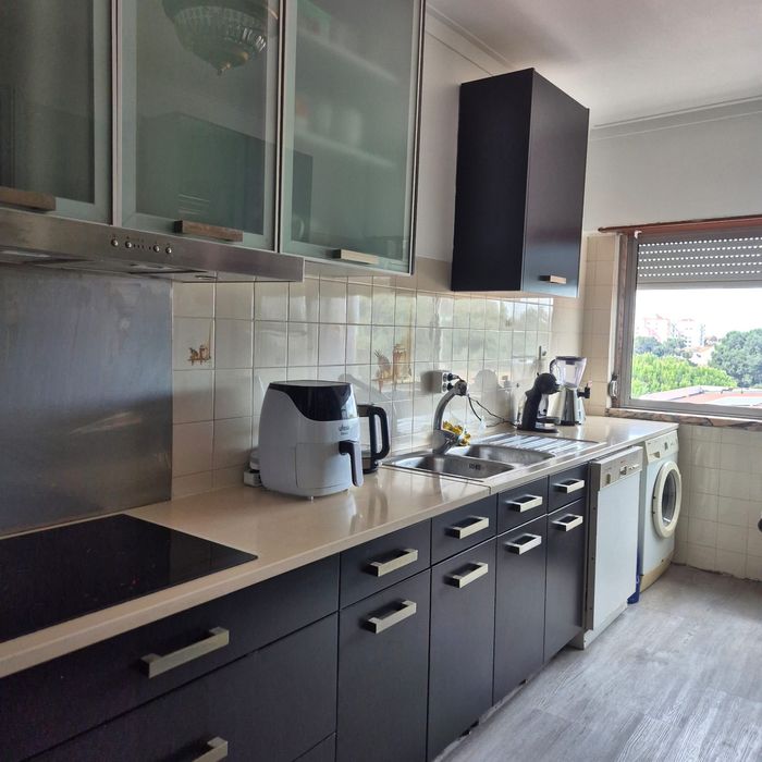 Quarto para arrendar no Seixal- Cavadas/ Arrentela
