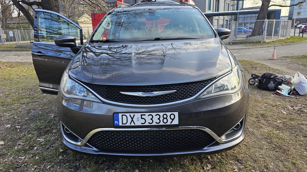 Chrysler Pacifica