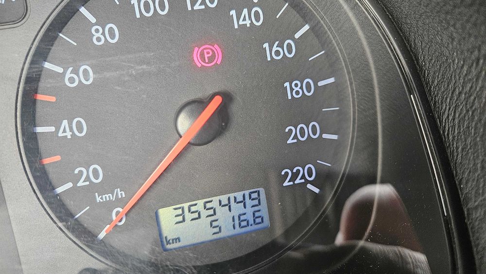 Volkswagen Golf IV - 1998 r. - 356 000