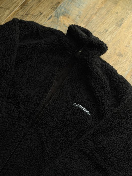 Balenciaga 32 куртка нова