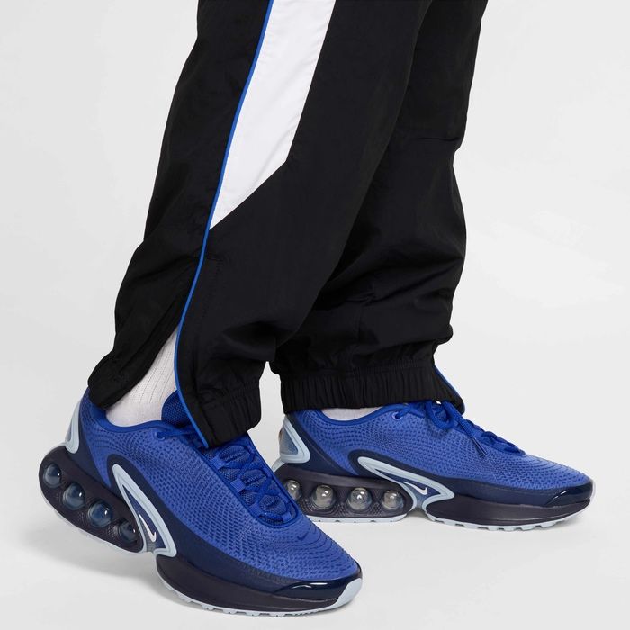 Вітровка Nike TN Sportswear Men's Woven Track Jacket HV6516-010: 2