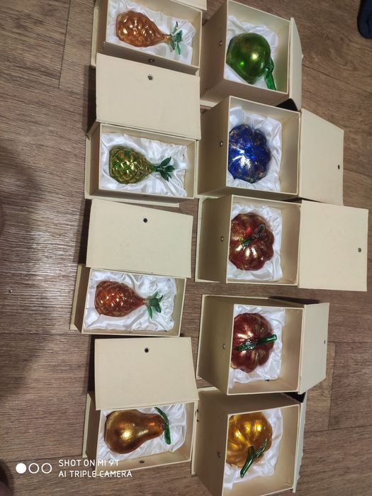 Новогодние ёлочные игрушки