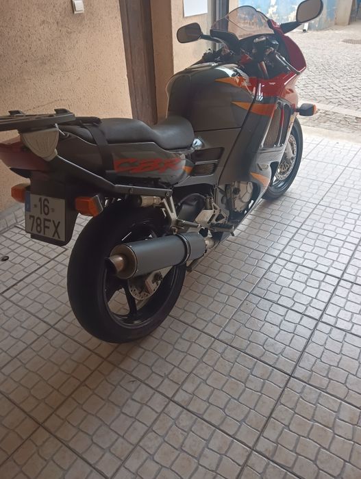 Honda CBR 600 para venda