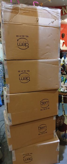 Expositores colares, pulseiras, aneis...