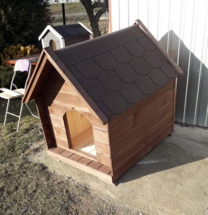 Buda dla małego psa bez tarasu,  ocieplana