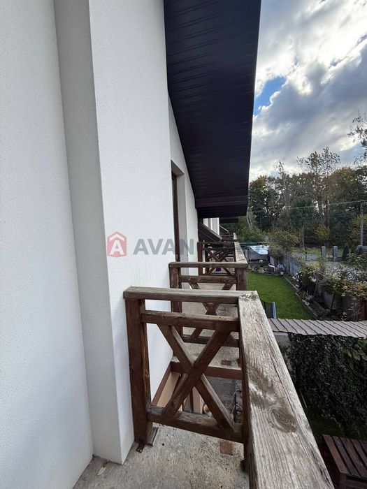 Продаж будинку в селі Конопниця