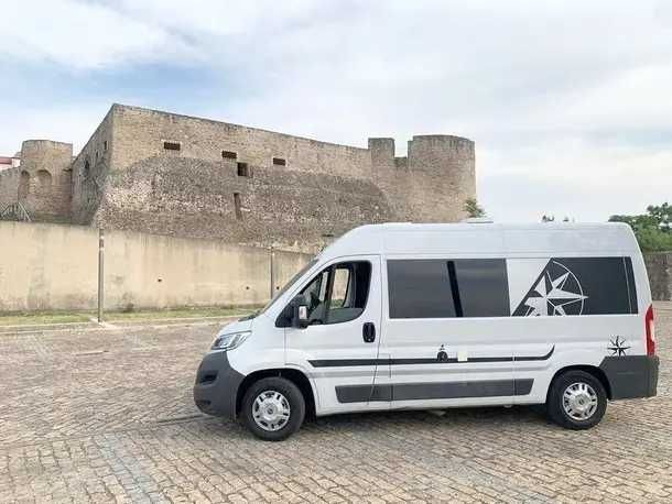 Autocaravana Van - Fiat Ducato 2.0d - Lotação de 4 pessoas