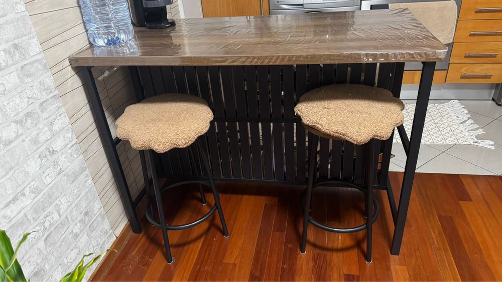 Mesa divisoria ideal para casa pequena