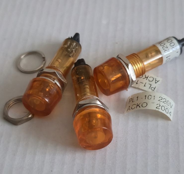 PL1-101 220B Сигн.арм. жовта