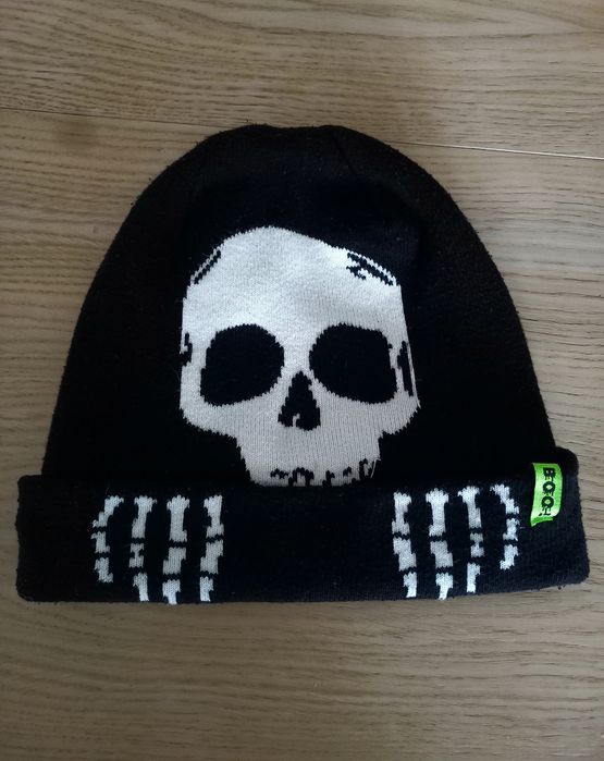 Czapka H&M czarna z czachą podwójna ciepła dla chłopca/męska rozmiar L