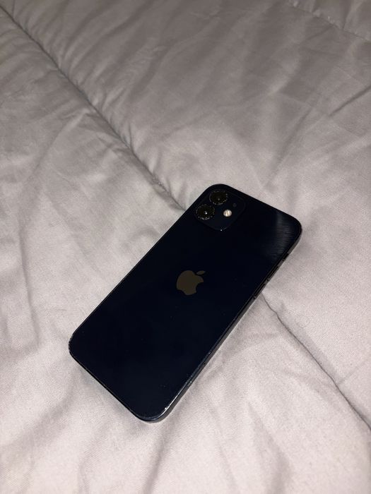IPhone 12 preto