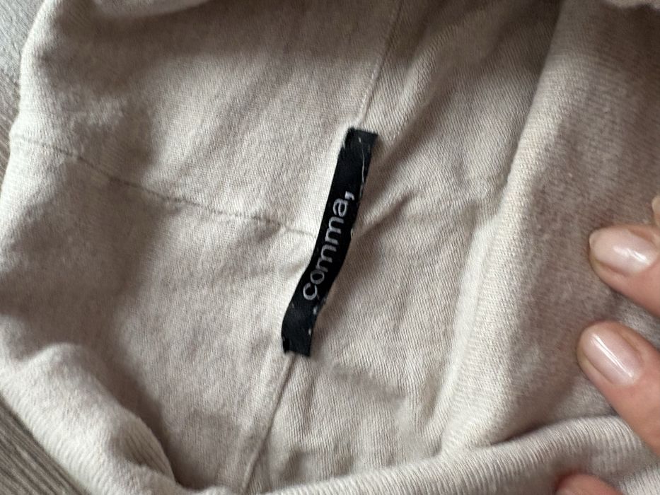 Sweterk damski z frędzlami M