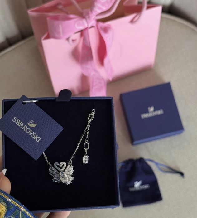 Кулон Swarovski swan