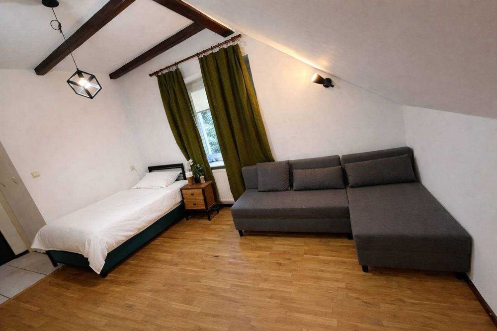 Nowy Hostel Warszawа ! Tani Kwatery Warszawa. Хостел!