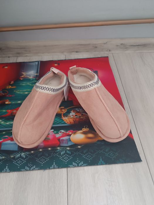 Kapcie Papcie Mukluki 38