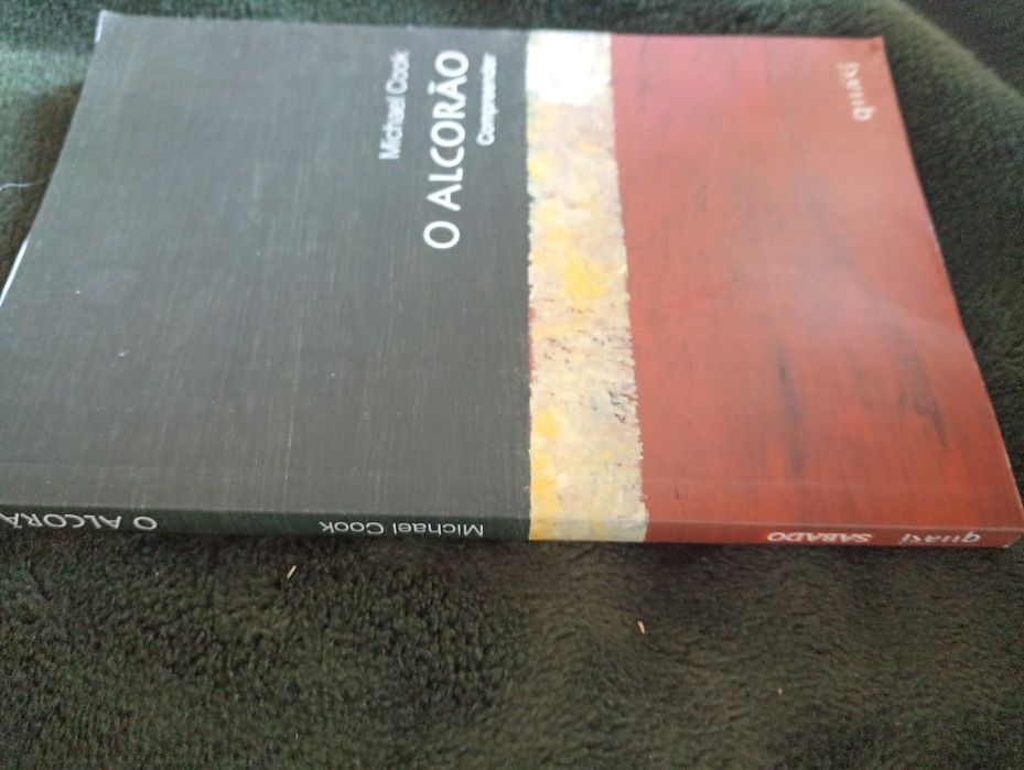 O Alcorão - Compreender	Michael Cook - Abril de 2006	Como novo!*