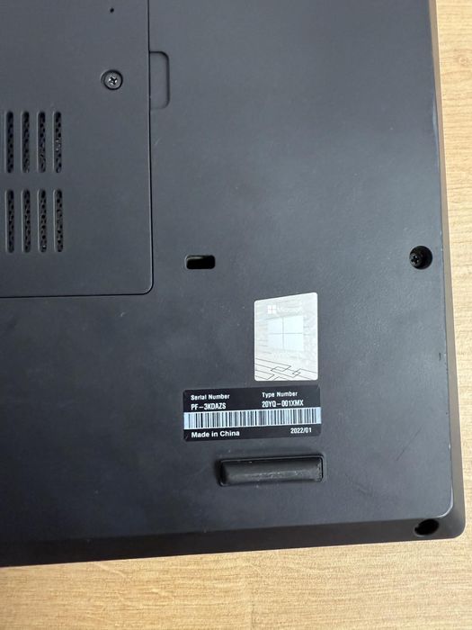 Lenovo ThinkPad P15 Gen 2 i9-11950H 64GB RAM 1TB SSD RTX A3000 W11 Pro