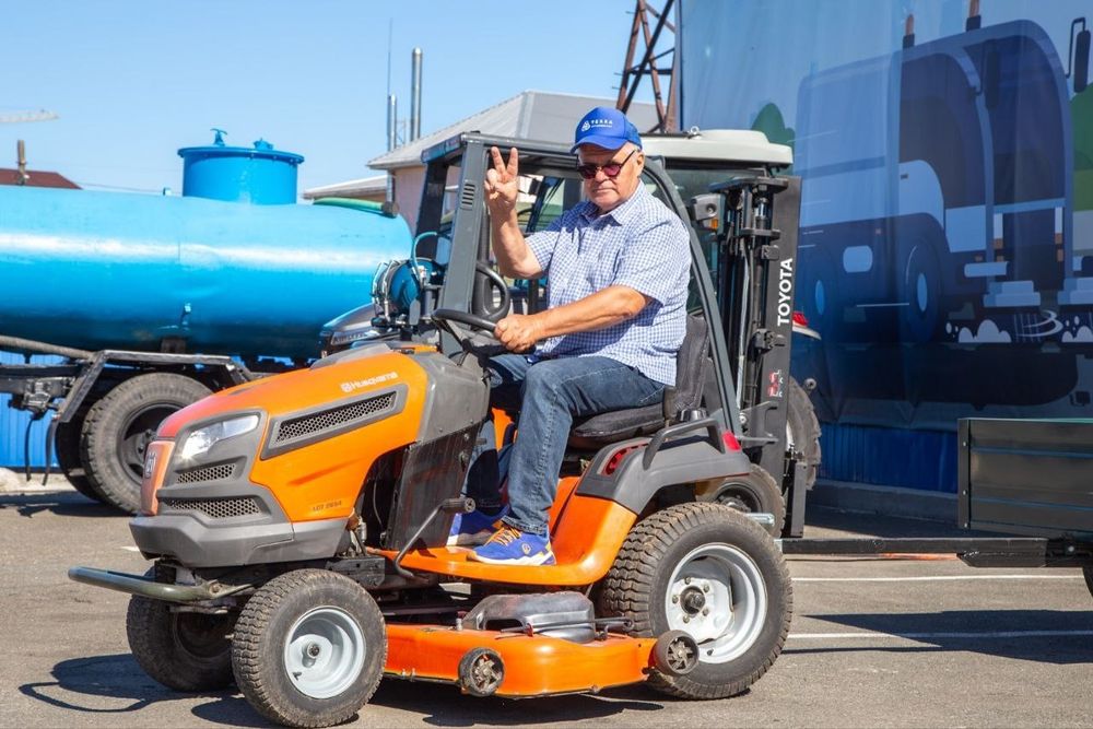 Оренда склада 320м2, рампа, навантажувач 24/7 доступ і охорона