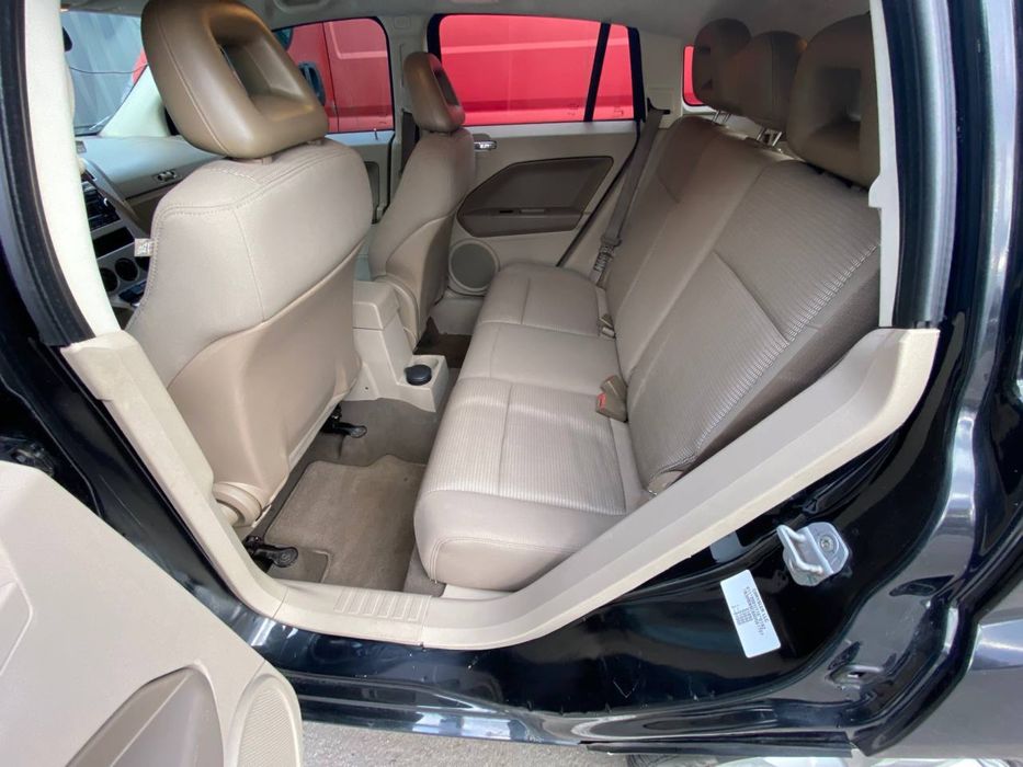 Продам dodge caliber