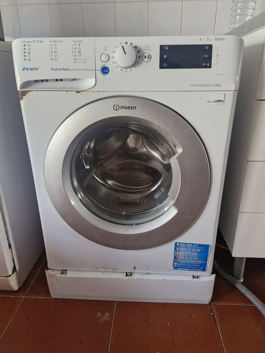 Maquina de lavar roupa