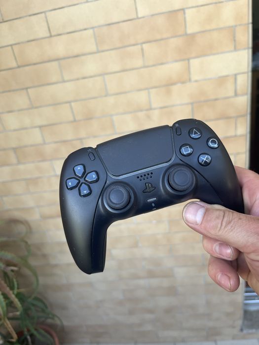 Comando ps5 liga mas botao x nao funciona
