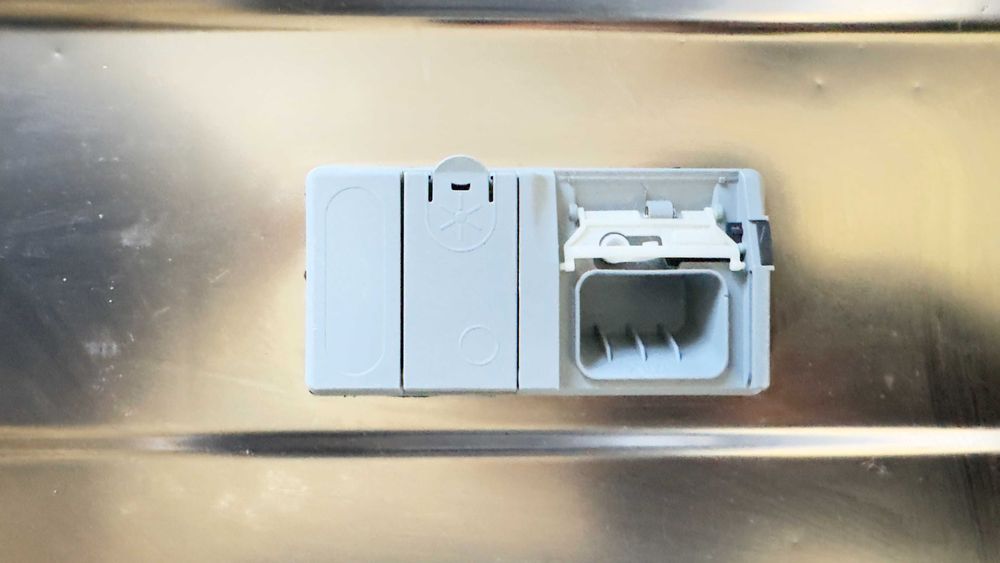 Máquina de Lavar Loiça Hotpoint LFF 8S112
