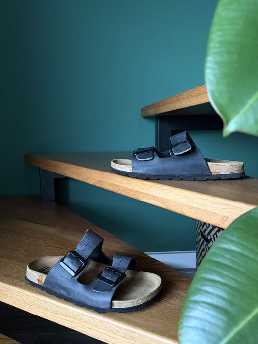 Sandały buty wkładane czarne black skóra skórzane leather Birkenstock central square 39