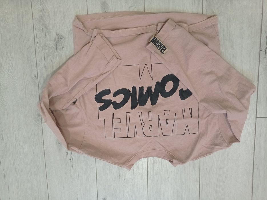 T-shirt dziewczęce rozm. 152-158
