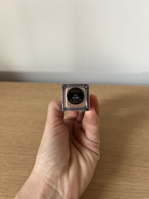 YSL korektor Concealer All Hours odcień  MC2