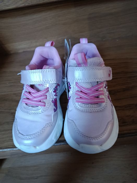 Nowe świecące buty adidasy dla dziewczynki rozm 25 wkładka 16.5cm