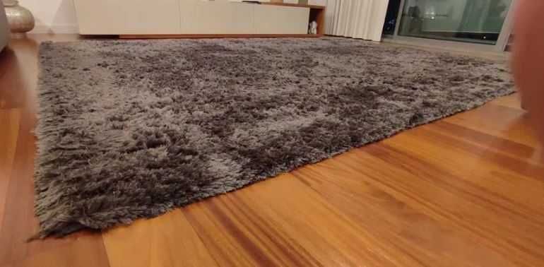 Tapete cinza, 3m x 2m