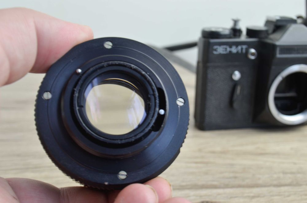 Гелиос 44М-4 з фотоапаратом ЗЕНИТ ЕТ