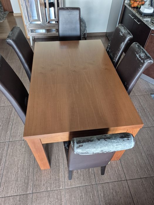 Mesa + cadeiras-