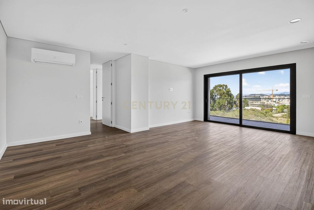 T3 Novo em Ferreiros, Braga | Suíte e 2 Quartos com Closet e Varanda P