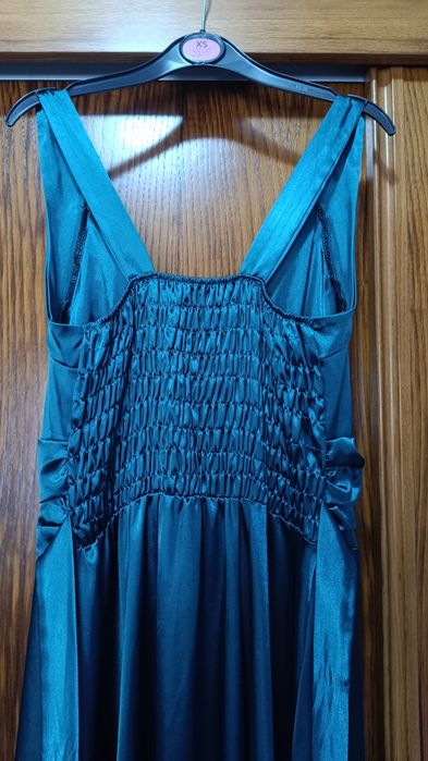 Vestido de cerimónia lindo.usado 2vezes.