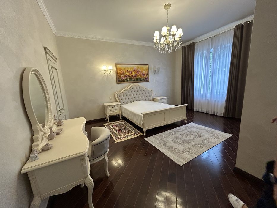 Без % Продаж елітного будинку  Лісники  з власним басейном і банею